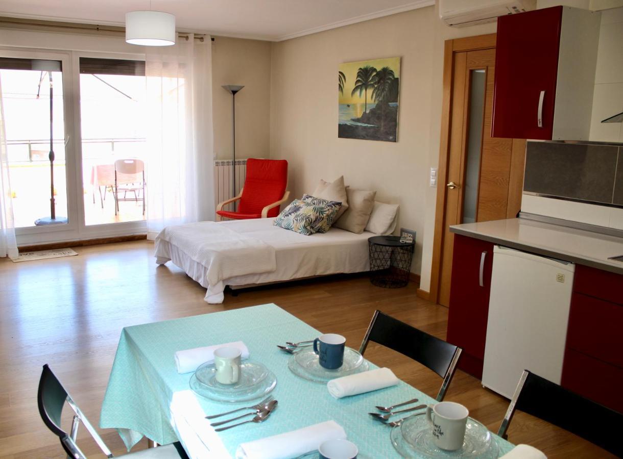 Appartamento Ático en el centro con terraza y barbacoa Entrena Esterno foto