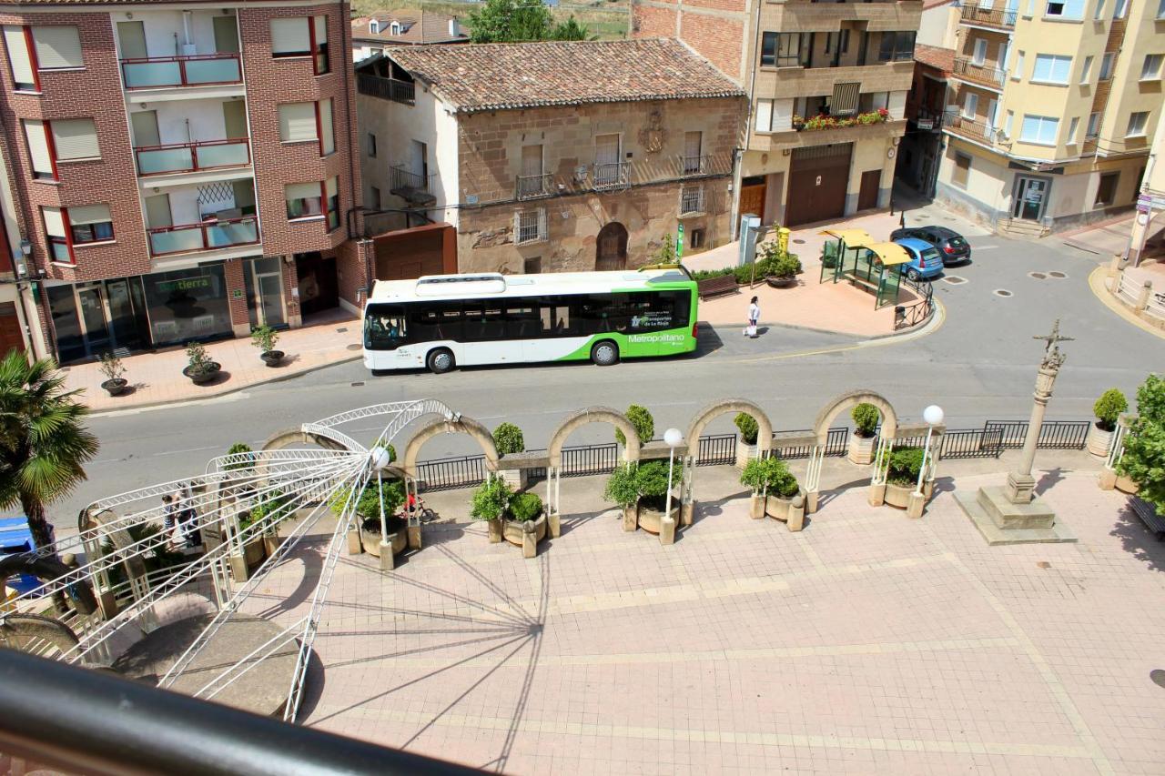Appartamento Ático en el centro con terraza y barbacoa Entrena Esterno foto